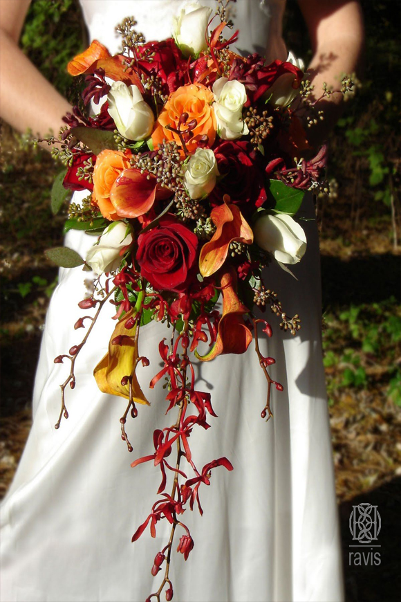 دسته گل عروس پاییزی| عروس| آرایش عروس| دسته گل|گل عروس